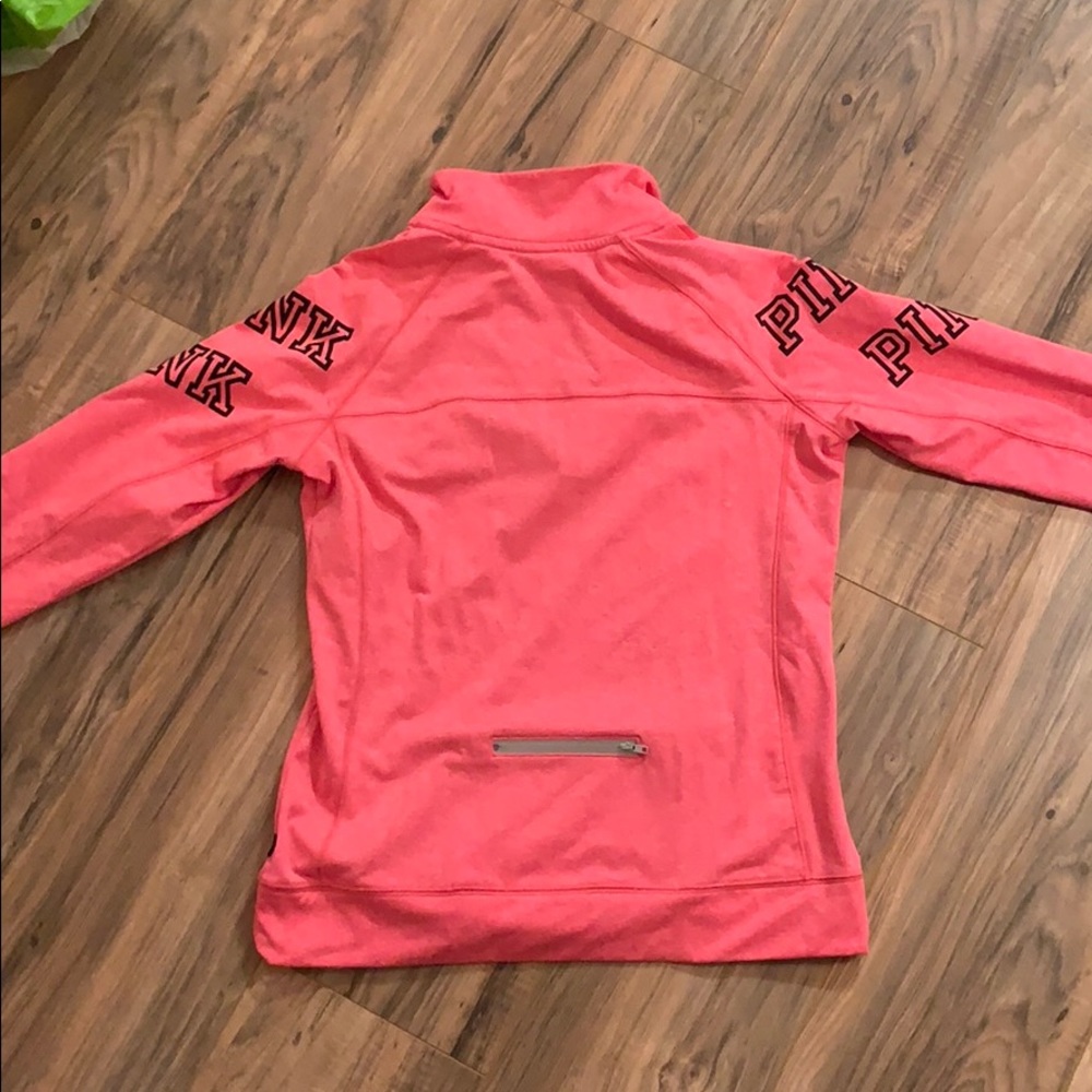 Half zip - Picture 2 of 3